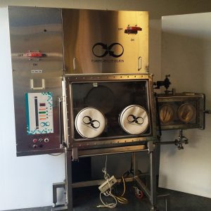 Flanders Absolute Isolation Glove Box