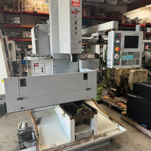 2006 HAAS TM-1 CNC Tool Room Vertical Mill Milling Machine CAT 40 Taper